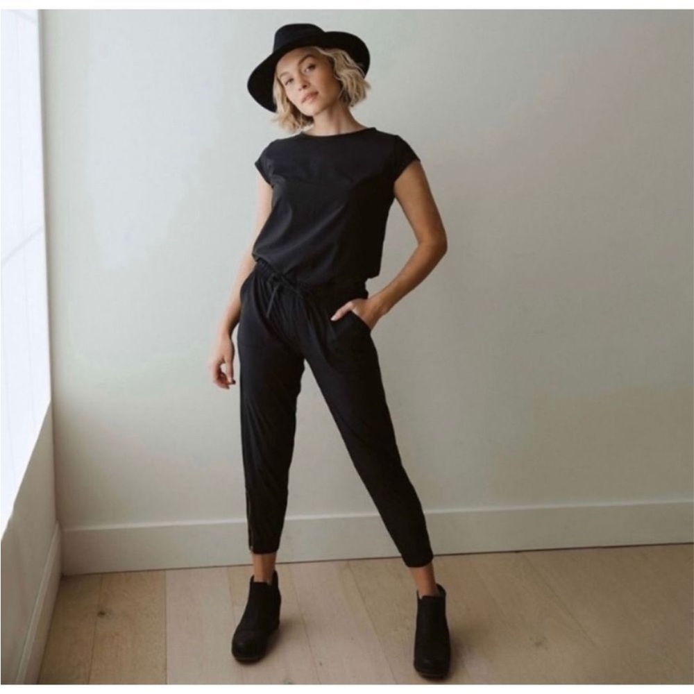 Albion Black Jetsetter Athletic Cap sleeve Drawstring Waist jumpsuit